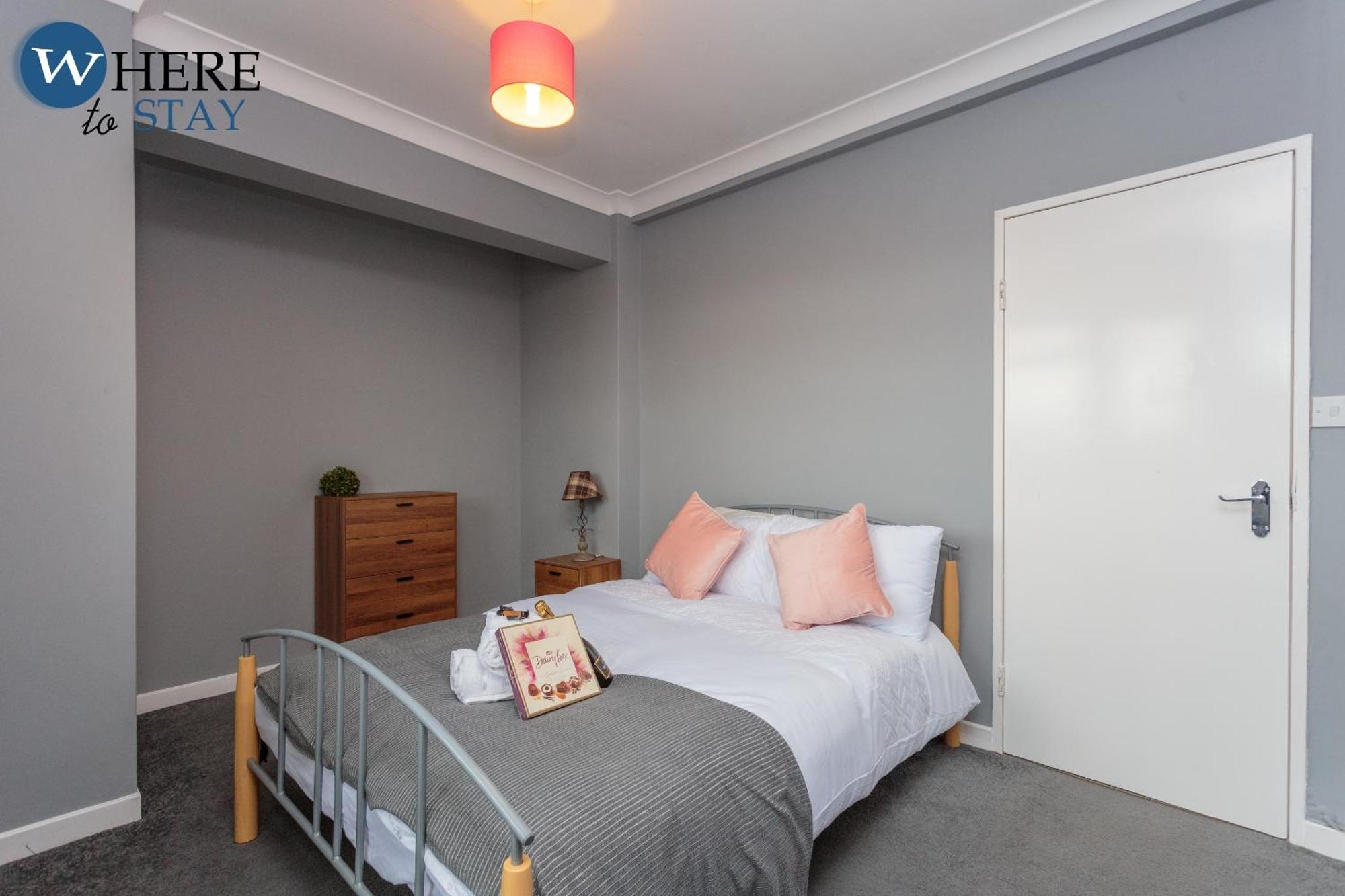 Stunning 3 Bedroom Apartment エディンバラ エクステリア 写真